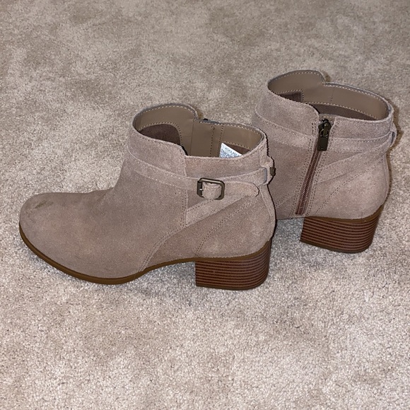 Koolaburra by UGG Booties - Picture 4 of 10